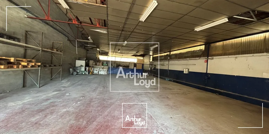 Locaux d'activité & Entrepôts - Location - SAINT EGREVE - 38120 - 343-343 - 7758404