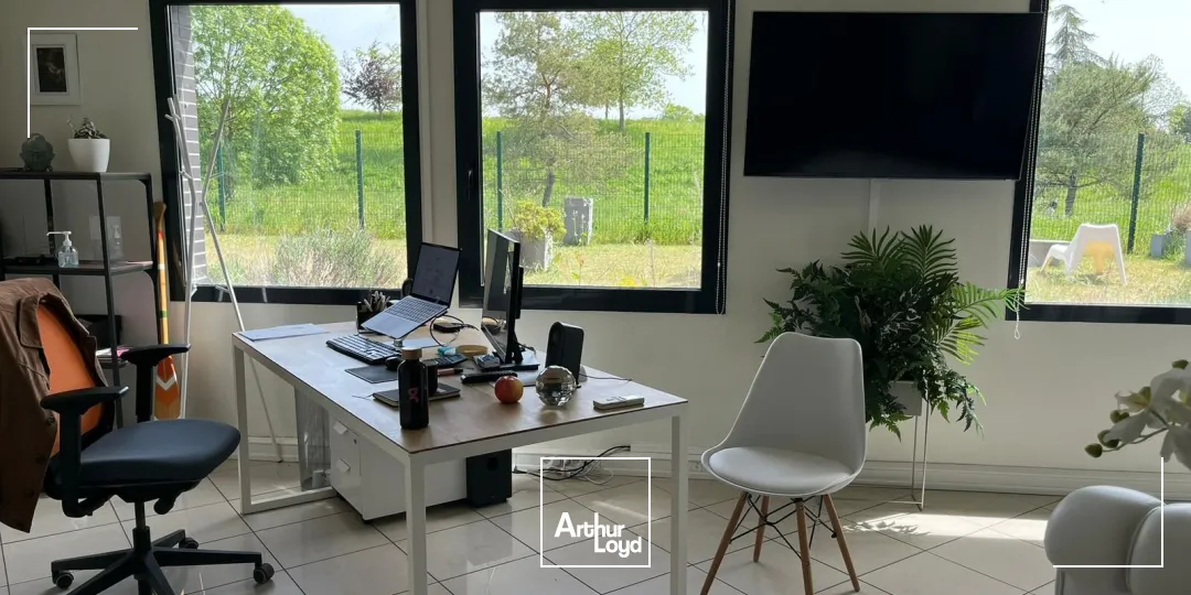 Locaux d'activité & Entrepôts - Location - SARTROUVILLE - 78500 - 3087.7-3087.7 - 7758569
