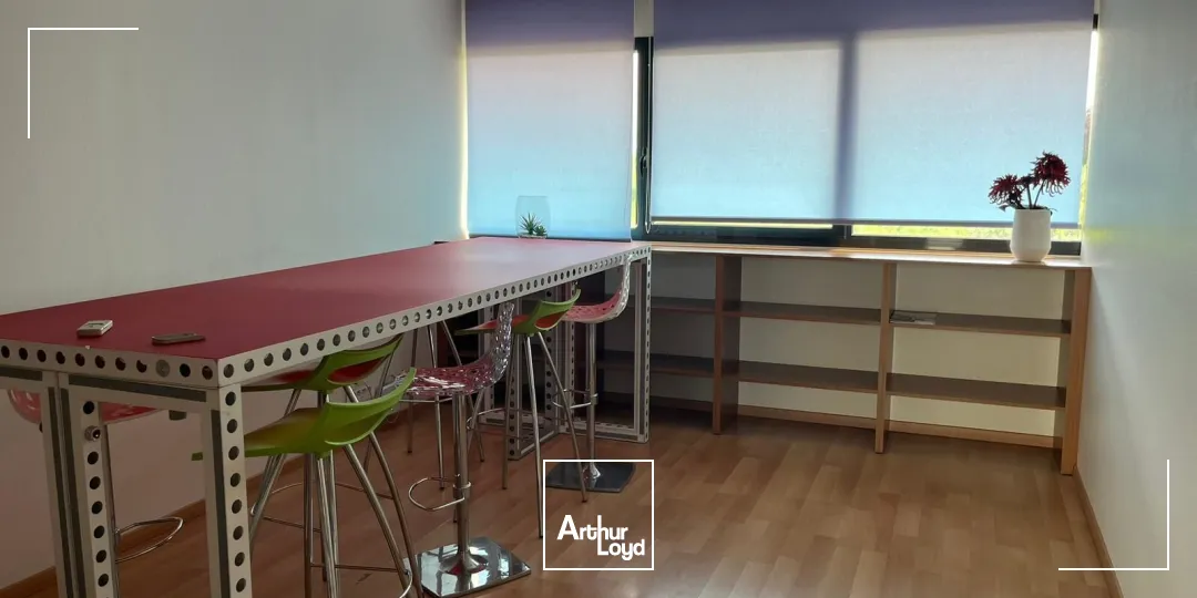 Locaux d'activité & Entrepôts - Location - SARTROUVILLE - 78500 - 3087.7-3087.7 - 7758579