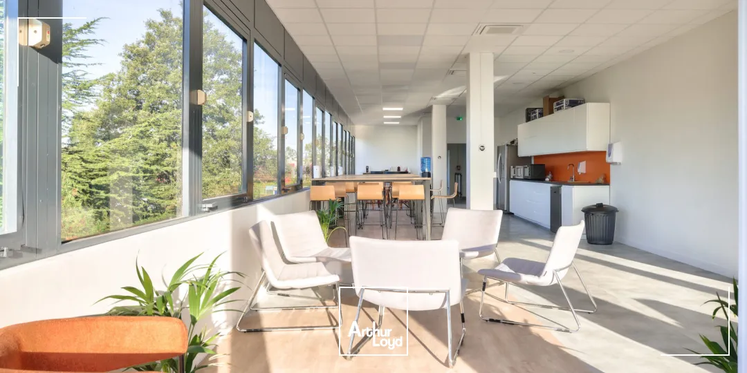 Locaux d'activité & Entrepôts - Location - MAUREPAS - 78310 - 1015-4739 - 7758714