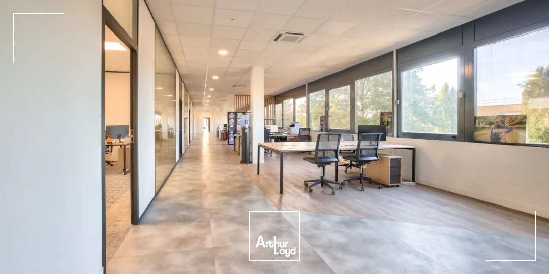 Locaux d'activité & Entrepôts - Location - MAUREPAS - 78310 - 1015-4739 - 7758715