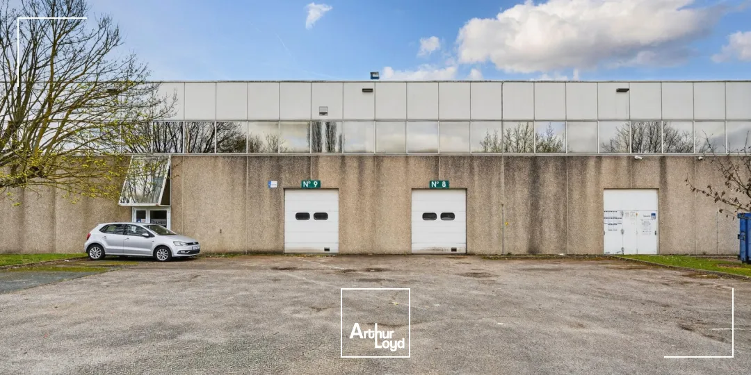 Locaux d'activité & Entrepôts - Location - COIGNIERES - 78310 - 8470-8470 - 7758708
