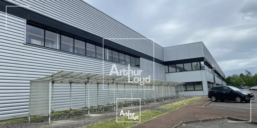 Locaux d'activité & Entrepôts - Location - COMBS LA VILLE - 77380 - 124-3299 - 7758986