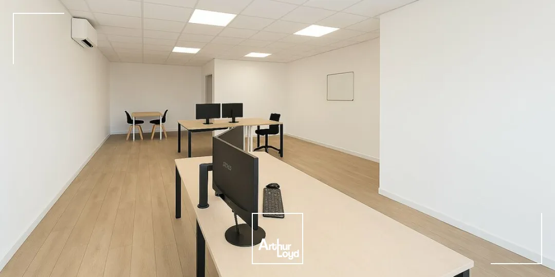 Locaux d'activité & Entrepôts - Location - POITIERS - 86000 - 258-258 - 7759025
