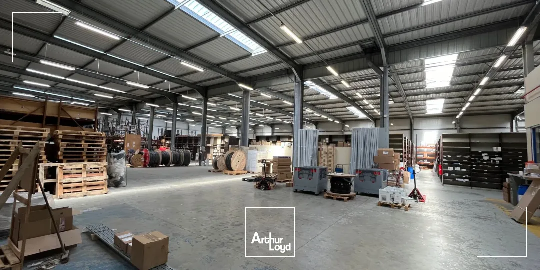 Locaux d'activité & Entrepôts - Location - NOGENT SUR OISE - 60180 - 2999-2999 - 7759200