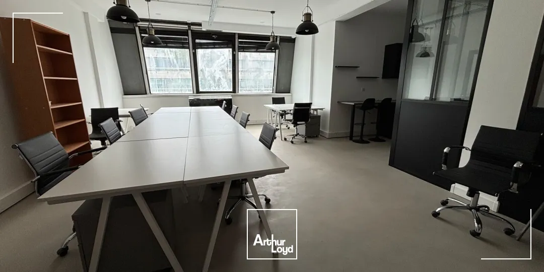 Bureaux - Vente - PARIS - 75010 - 52-52 - 7759299