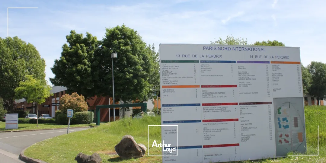 Locaux d'activité & Entrepôts - Location - TREMBLAY EN FRANCE - 93290 - 364.31-766.31 - 7759460