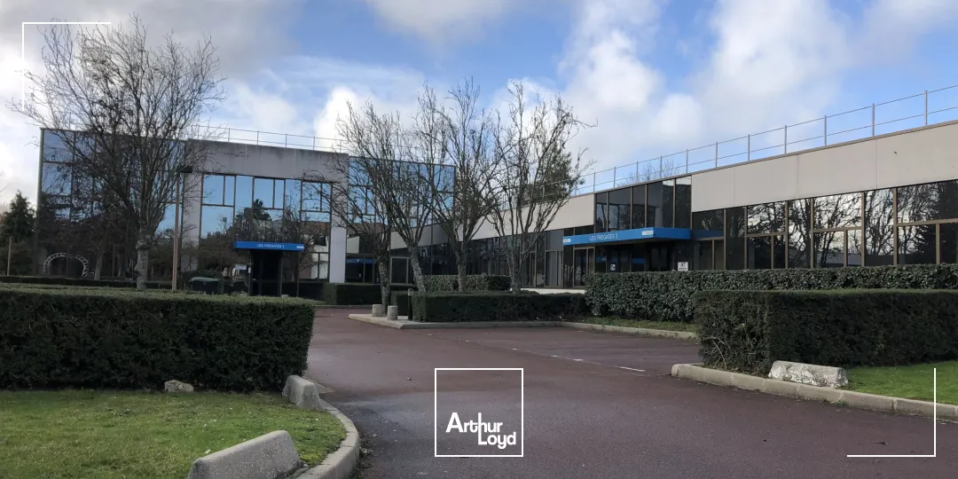 Bureaux - Location - TREMBLAY EN FRANCE - 93290 - 340-2892.9 - 7759468