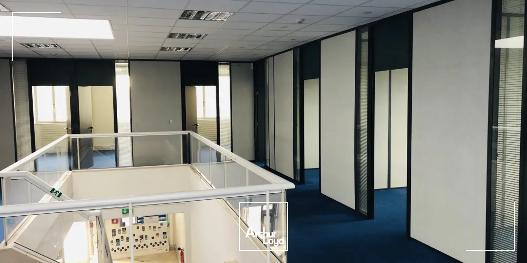 Bureaux - Location - TREMBLAY EN FRANCE - 93290 - 340-2892.9 - 7759469