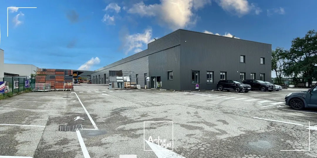 Locaux d'activité & Entrepôts - Location - GENAS - 69740 - 2070-2070 - 7759601