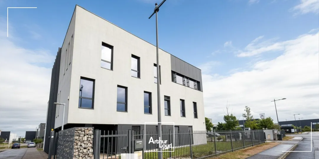 Bureaux - Vente - SAINT PRIEST - 69800 - 747-747 - 7759614