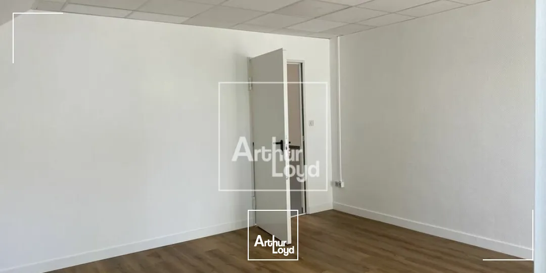 Locaux d'activité & Entrepôts - Location - BONDOUFLE - 91070 - 368-818 - 7760259