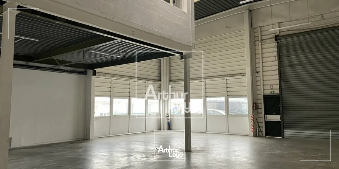 Locaux d'activité & Entrepôts - Location - BONDOUFLE - 91070 - 368-818 - 7760257