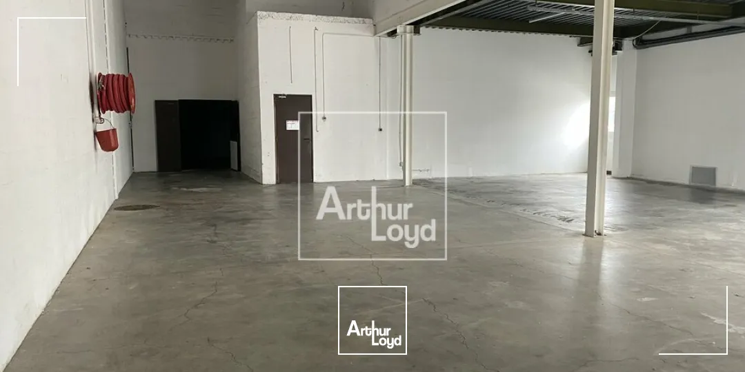 Locaux d'activité & Entrepôts - Location - BONDOUFLE - 91070 - 368-818 - 7760264