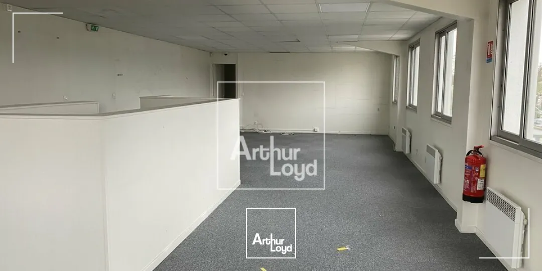 Locaux d'activité & Entrepôts - Location - SAINT MICHEL SUR ORGE - 91240 - 319-319 - 7760301
