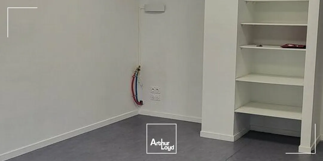Bureaux - Location - MONTBOUCHER SUR JABRON - 26740 - 21.7-21.7 - 7761692