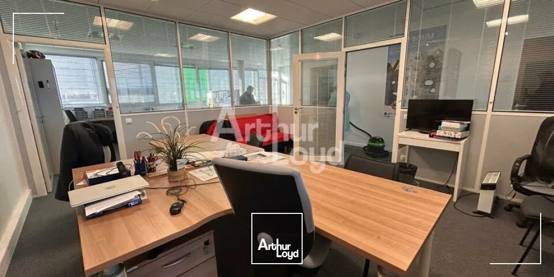 Bureaux - Location - LA CHAUSSEE SAINT VICTOR - 41260 - 144-144 - 7761758