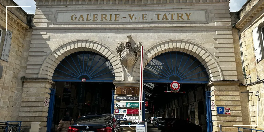 Locaux commerciaux - Location - BORDEAUX - 33300 - 719.82-719.82 - 7761963