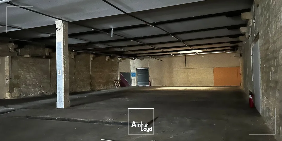 Locaux commerciaux - Location - BORDEAUX - 33300 - 719.82-719.82 - 7761967