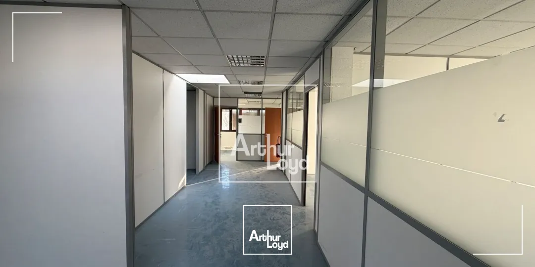 Bureaux - Vente - LA TRONCHE - 38700 - 456-456 - 7761996