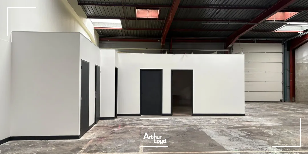 Locaux d'activité & Entrepôts - Location - SAINT JEAN DE BRAYE - 45800 - 452-452 - 7762041