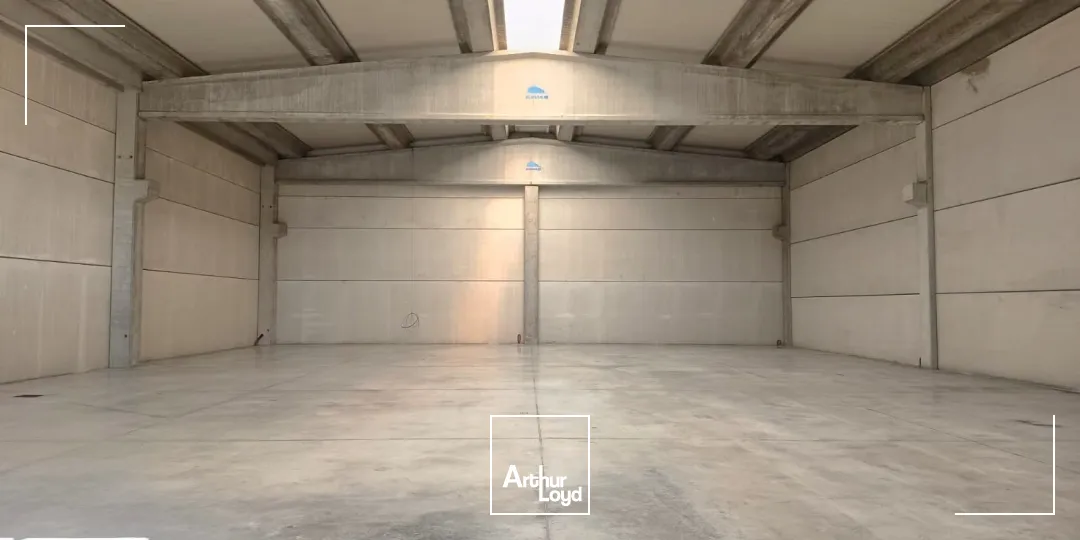 Locaux d'activité & Entrepôts - Location - SIGNES - 83870 - 1166-1166 - 7762344