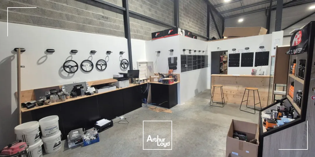 Locaux d'activité & Entrepôts - Location - SAINT BREVIN LES PINS - 44250 - 165-165 - 7763057