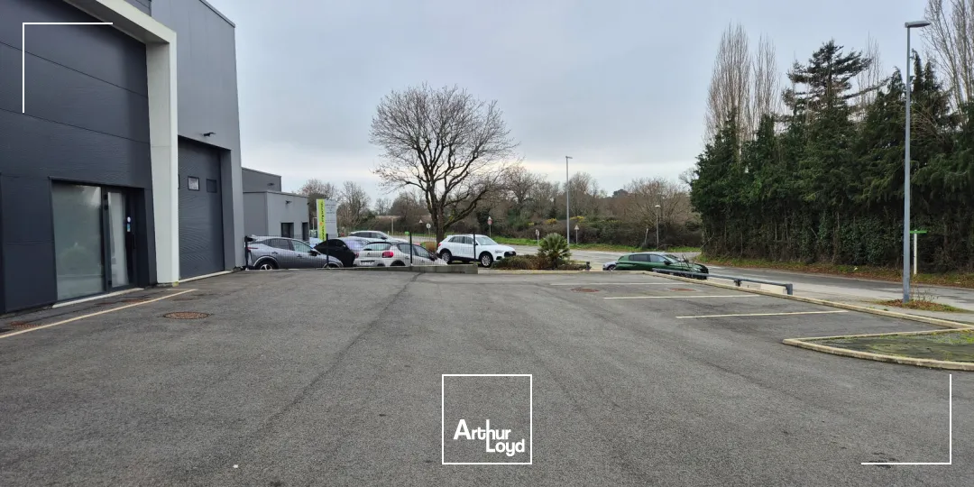 Locaux d'activité & Entrepôts - Location - SAINT BREVIN LES PINS - 44250 - 165-165 - 7763056