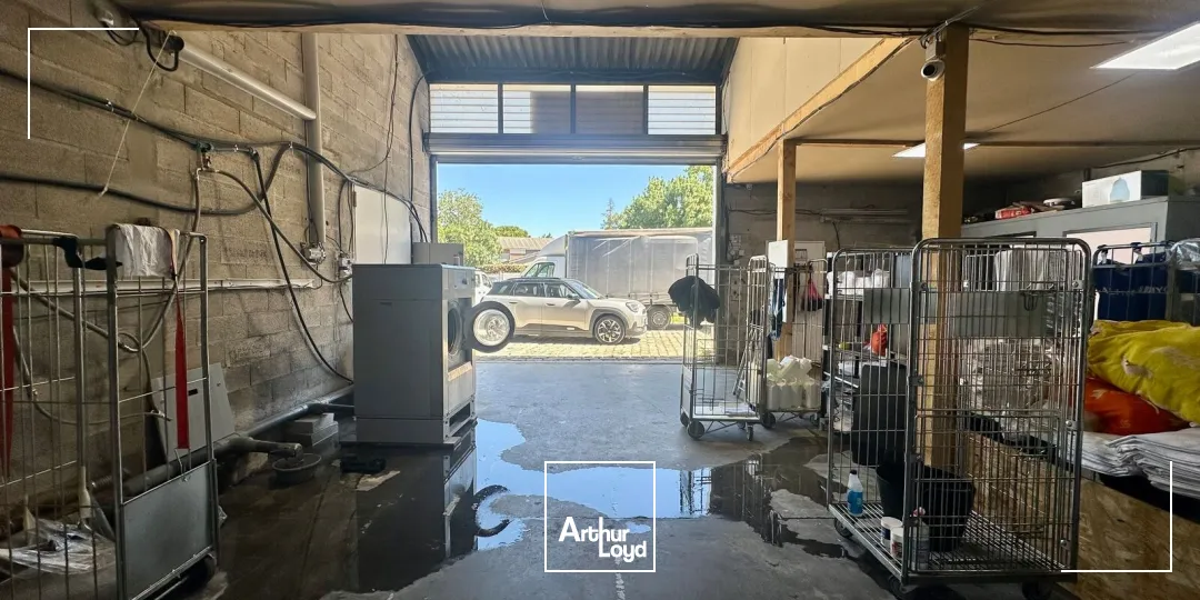 Locaux d'activité & Entrepôts - Location - VENELLES - 13770 - 281-281 - 7763738