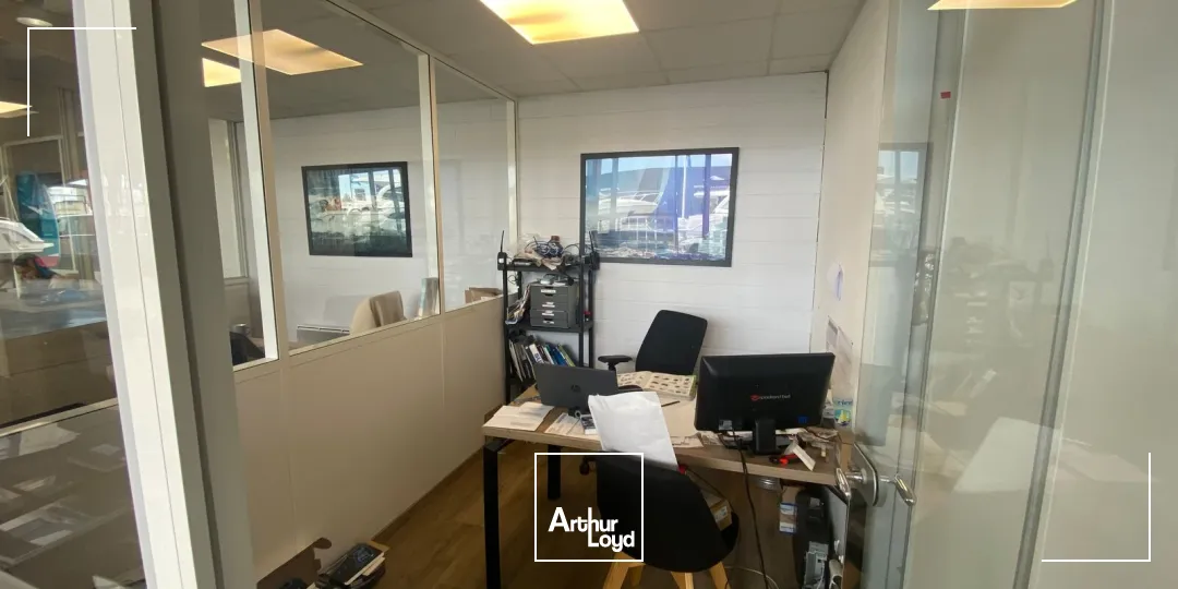 Locaux d'activité & Entrepôts - Location - LORIENT - 56100 - 570-570 - 7763800