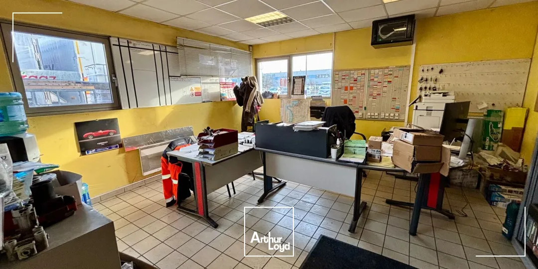 Locaux d'activité & Entrepôts - Vente - LE GRAND QUEVILLY - 76120 - 185-685 - 7763901