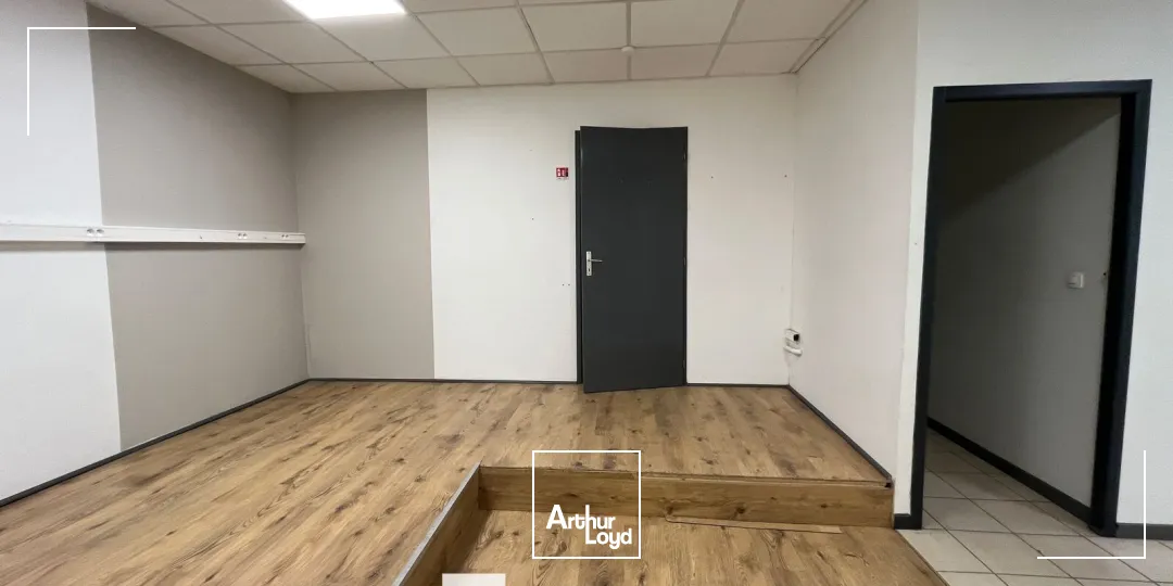 Locaux d'activité & Entrepôts - Location - MARCILLY D'AZERGUES - 69380 - 260-260 - 7764354