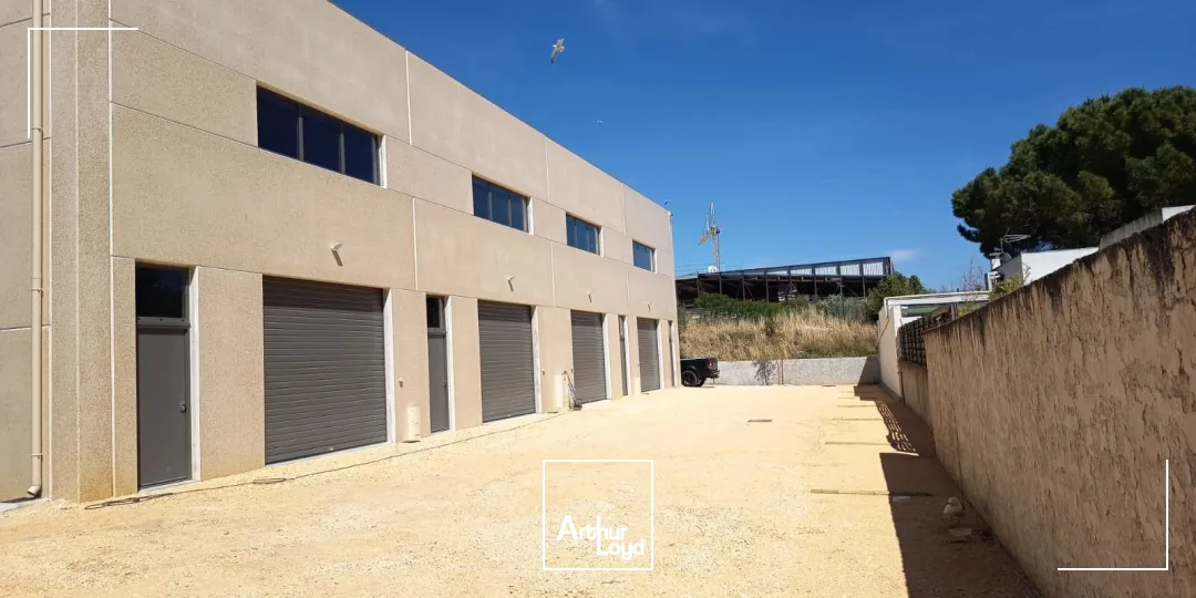 Locaux commerciaux - Location - LA SEYNE SUR MER - 83500 - 130-285 - 7765099