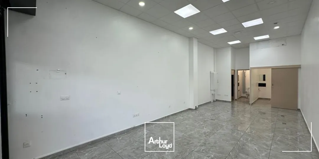 Locaux commerciaux - Location - Cayenne - 97300 - 49-49 - 7765408