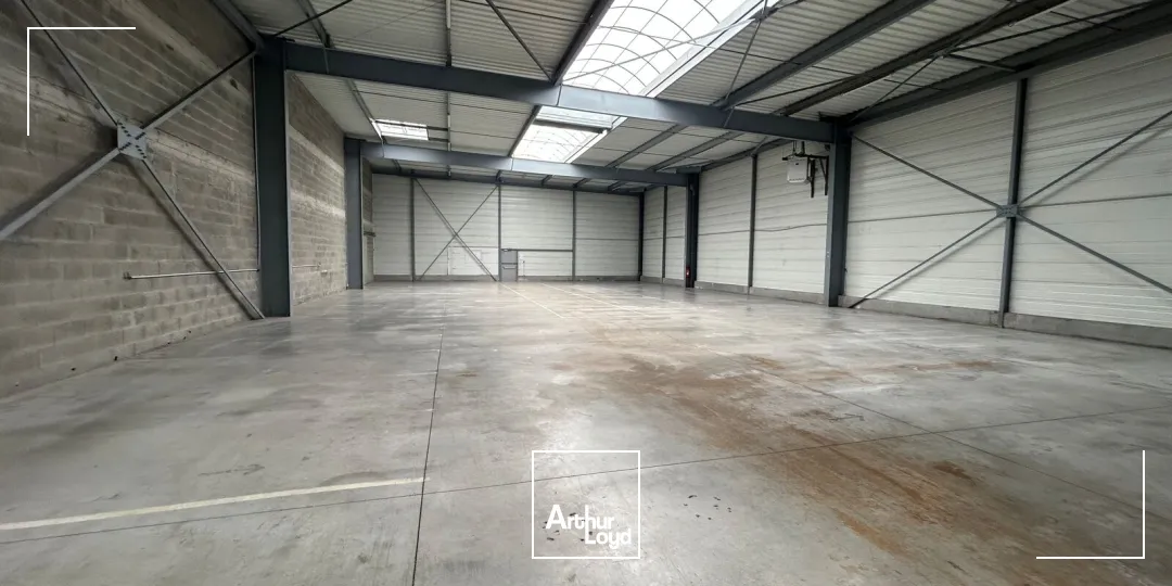 Locaux d'activité & Entrepôts - Location - SAINT HERBLAIN - 44800 - 1080-1080 - 7765941