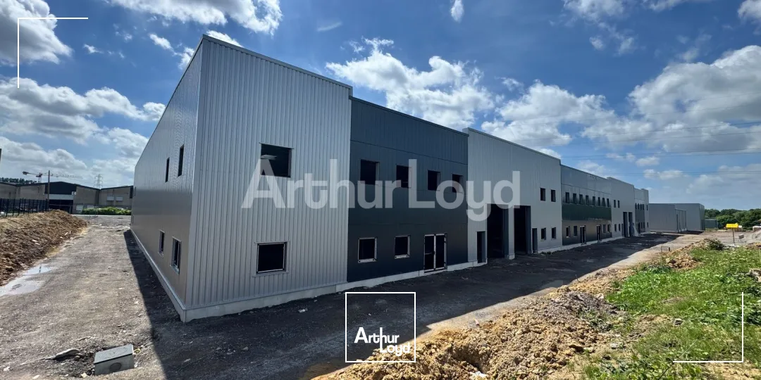 Locaux d'activité & Entrepôts - Location - WASQUEHAL - 59290 - 690-5520 - 7766069