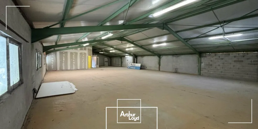 Locaux d'activité & Entrepôts - Location - BRIVE-LA-GAILLARDE - 19100 - 305-305 - 7766811