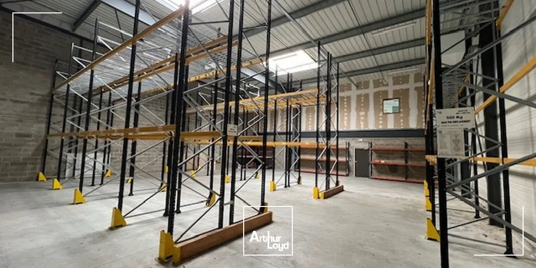 Locaux d'activité & Entrepôts - Location - BOIS D'ARCY - 78390 - 600-600 - 7767101