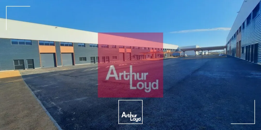 Locaux d'activité & Entrepôts - Location - CLERMONT FERRAND - 63100 - 522-522 - 7769556