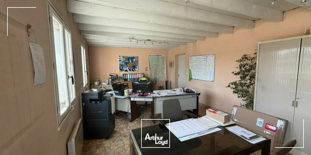 Locaux d'activité & Entrepôts - Location - SAINT-GERMAIN-DU-PUY - 18390 - 400-400 - 7769635