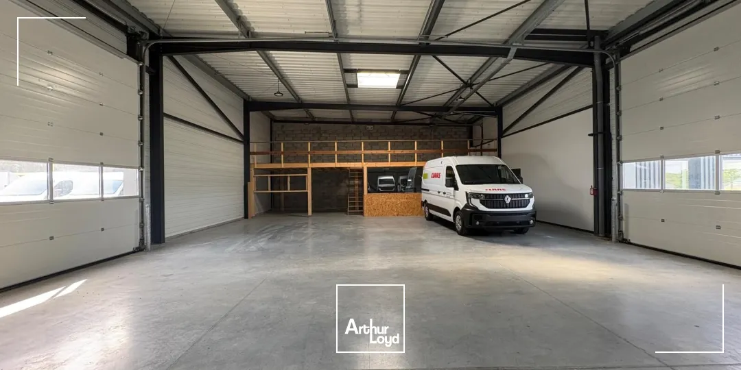 Locaux d'activité & Entrepôts - Location - LANDEVANT - 56690 - 380-380 - 7769718