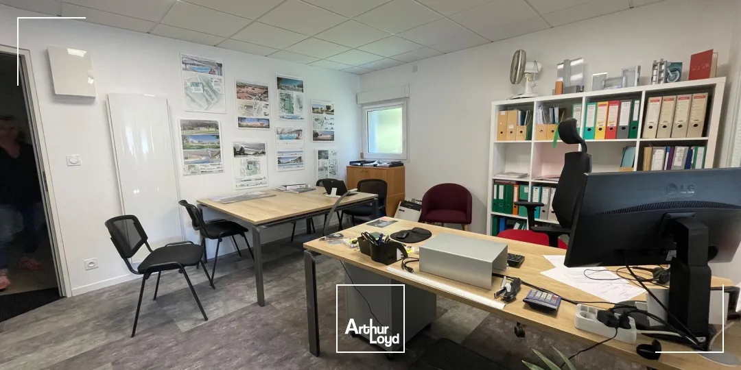 Bureaux - Location - BOUGUENAIS - 44340 - 45.76-45.76 - 7769873