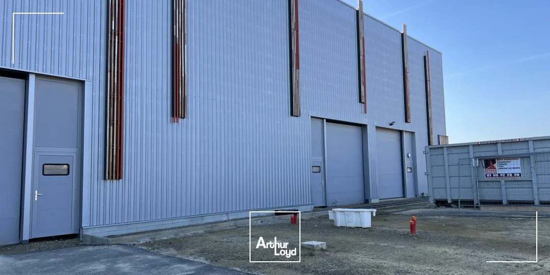 Locaux d'activité & Entrepôts - Vente - LOUVRES - 95380 - 439-1756 - 7770043
