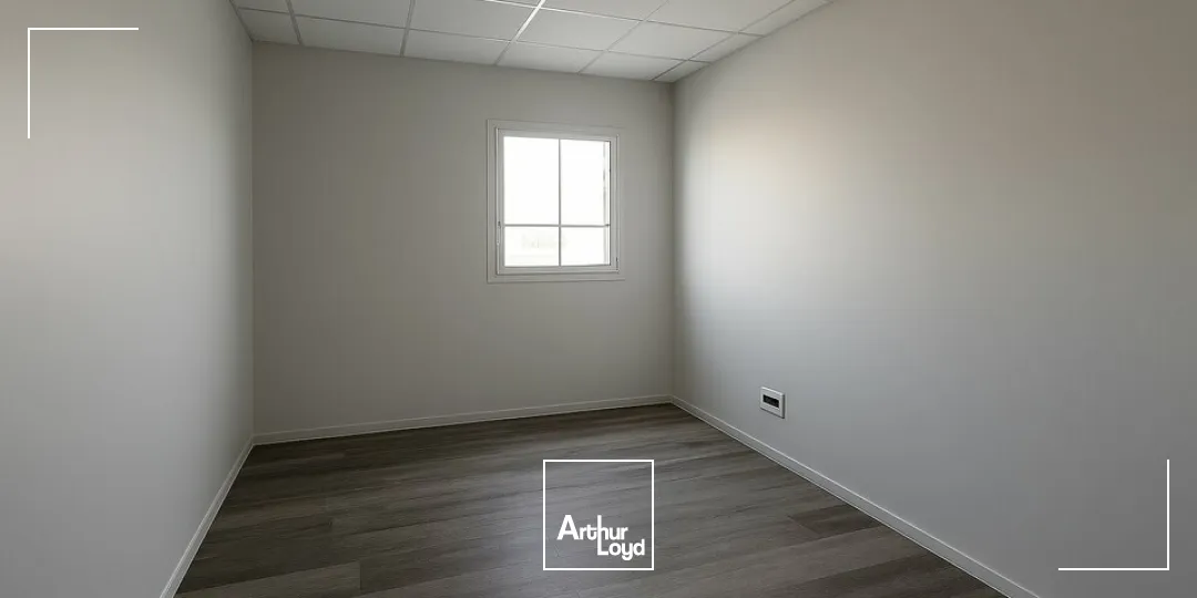 Locaux d'activité & Entrepôts - Location - MIGNE AUXANCES - 86440 - 762-762 - 7770492