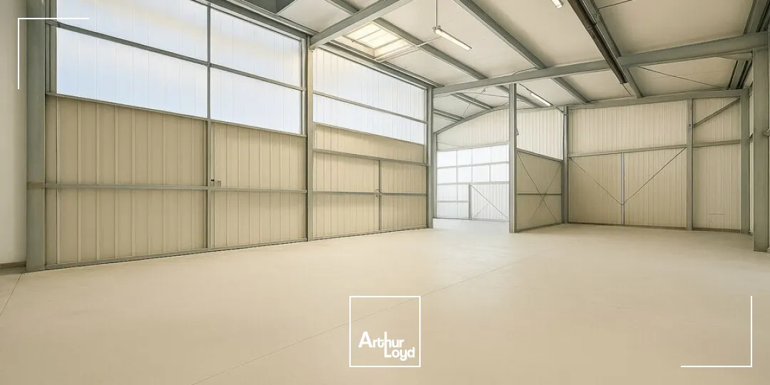 Locaux d'activité & Entrepôts - Location - MIGNE AUXANCES - 86440 - 762-762 - 7770489