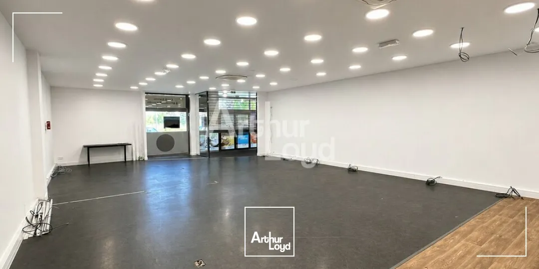 Locaux commerciaux - Location - LA MEZIERE - 35520 - 150-300 - 7770518