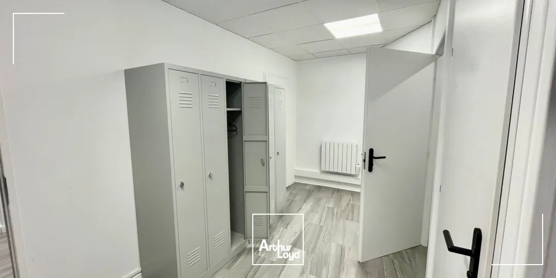Bureaux - Location - ISNEAUVILLE - 76230 - 93-93 - 7770803