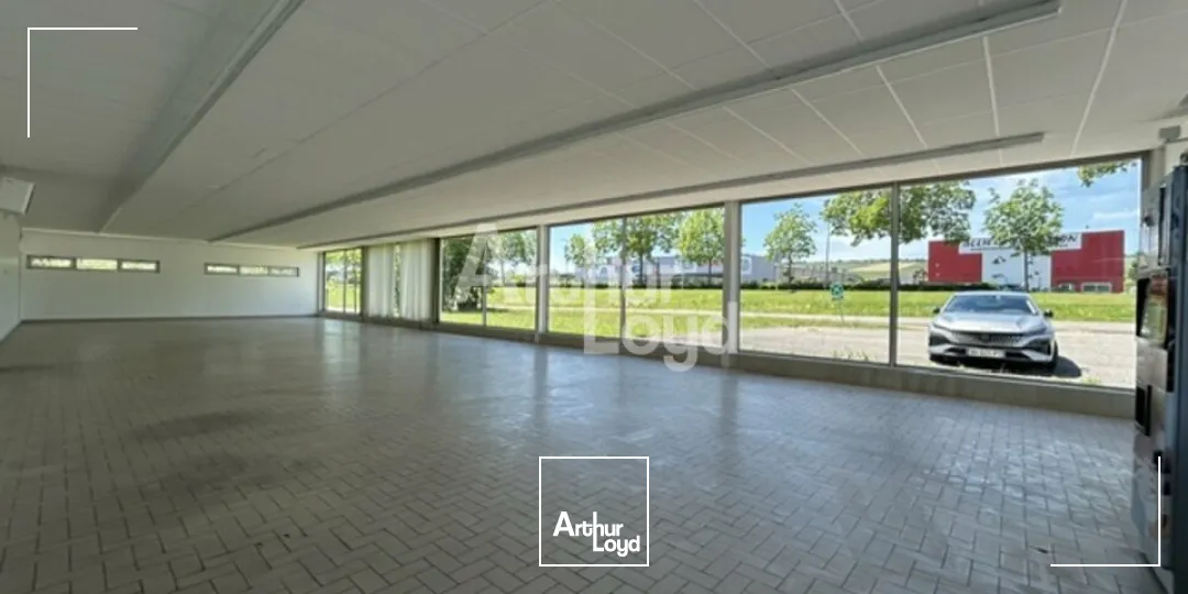 Locaux commerciaux - Vente - GANNAT - 03800 - 710-710 - 7770950