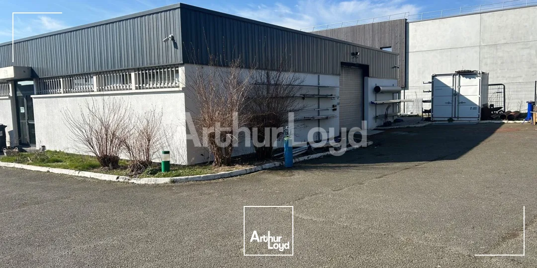 Locaux d'activité & Entrepôts - Location - SECLIN - 59113 - 325-325 - 7771107