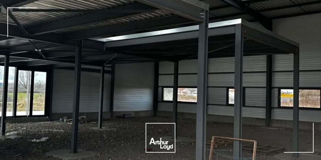 Locaux d'activité & Entrepôts - Vente - MARCLOPT - 42210 - 186-1488 - 7771182